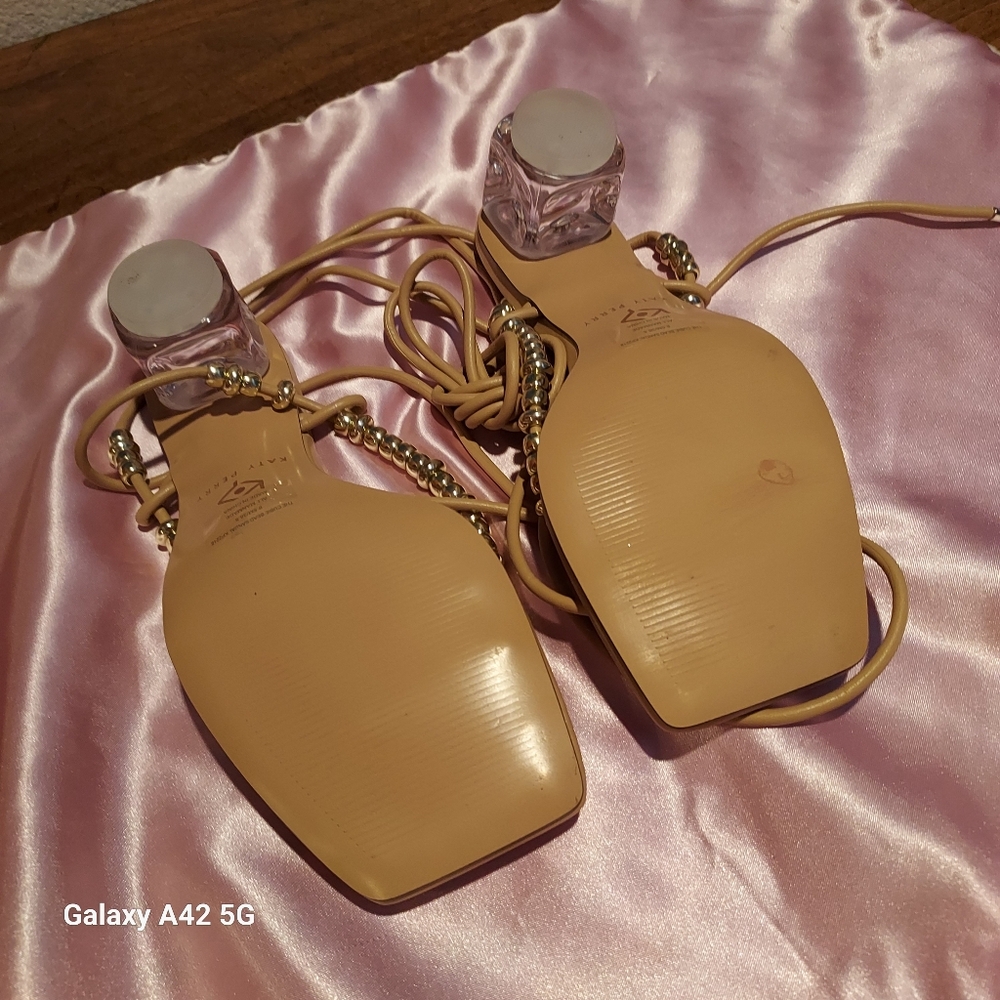 Katy Perry Collections Tan Beaded T-Strap Sandals - Picture 4 of 8